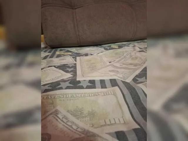 Curious -Alena-a uncovering and cumming with her adored vibrators -Alena-a from BongaCams