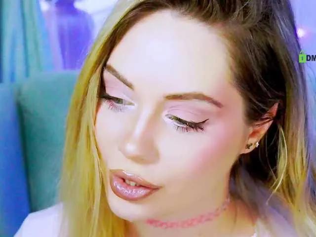 Slutty pleasure with the curvy 0------0 from BongaCams stripping down on video 0------0 from BongaCams