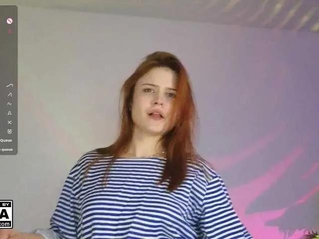 AliceWyliee from BongaCams