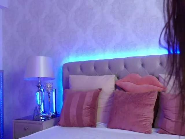 AnnaKarina from BongaCams