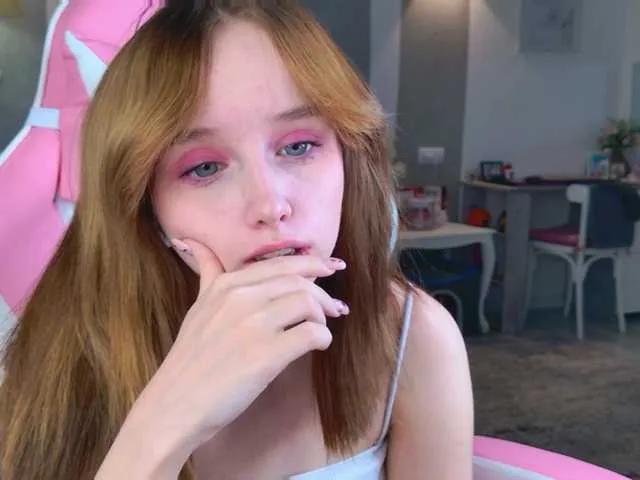 b4by-lol1 from BongaCams