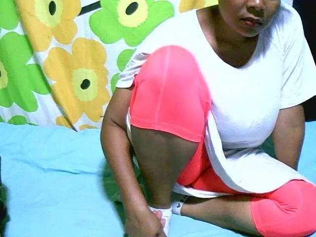 Chamnah from BongaCams