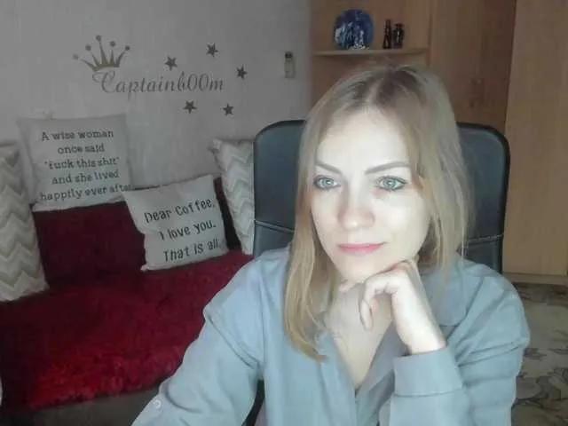 CherishSia from BongaCams