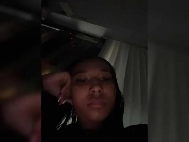 GabrielaLugo from BongaCams