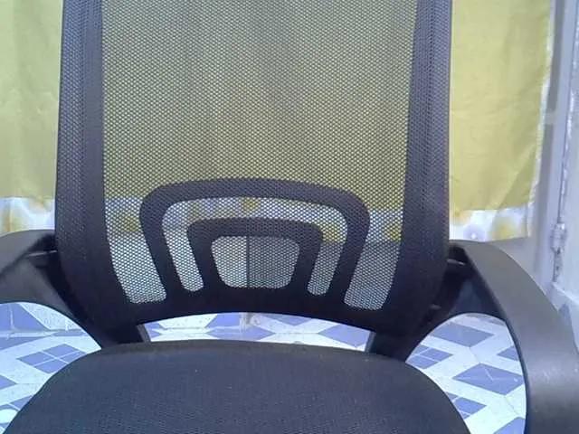 Hairypusssy from BongaCams