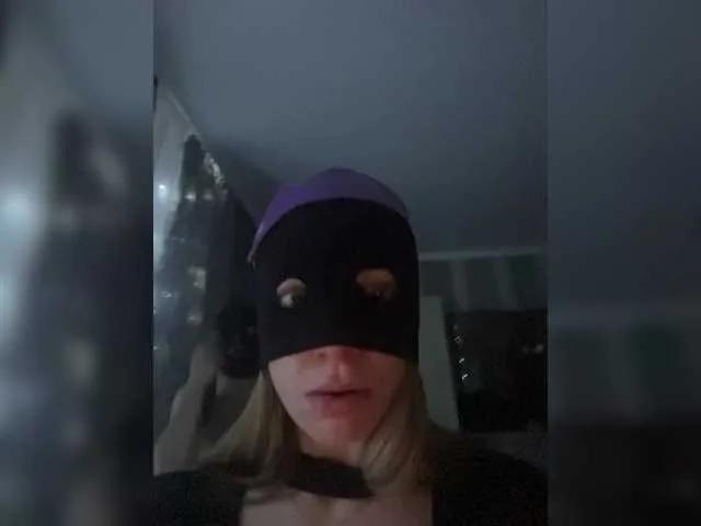 Hmura24 from BongaCams