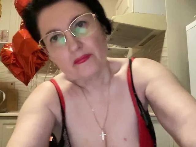 HotMilfPussy from BongaCams