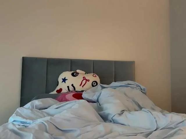 Kinky satisfaction with the chubby Iiixbostonxiii from BongaCams laying bare online iiixbostonxiii from BongaCams