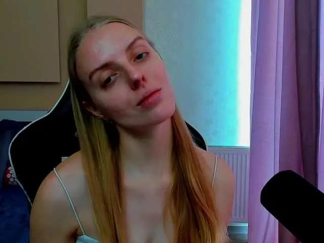 Jam-cream from BongaCams