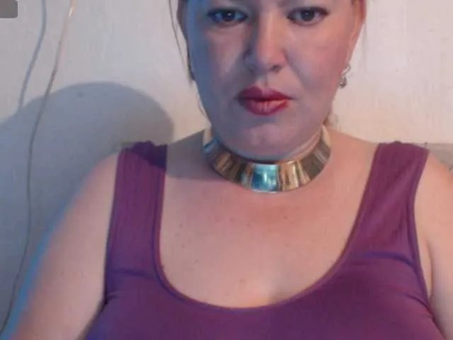 Juliamad from BongaCams