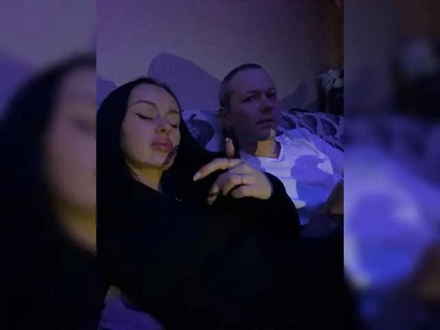 KrisDima2 from BongaCams