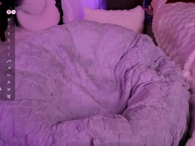 Leinbone from BongaCams