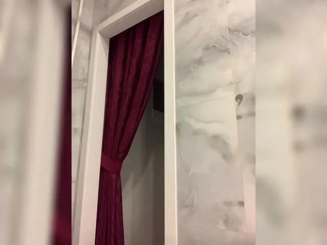 LoveLama from BongaCams