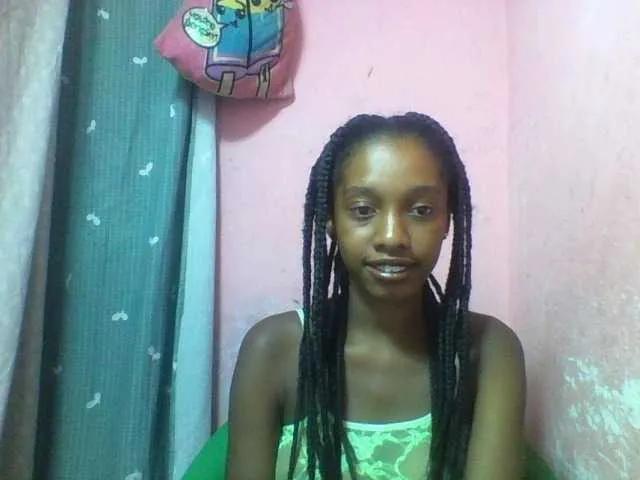 Marceliahh from BongaCams