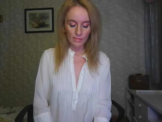 Nata85085 from BongaCams