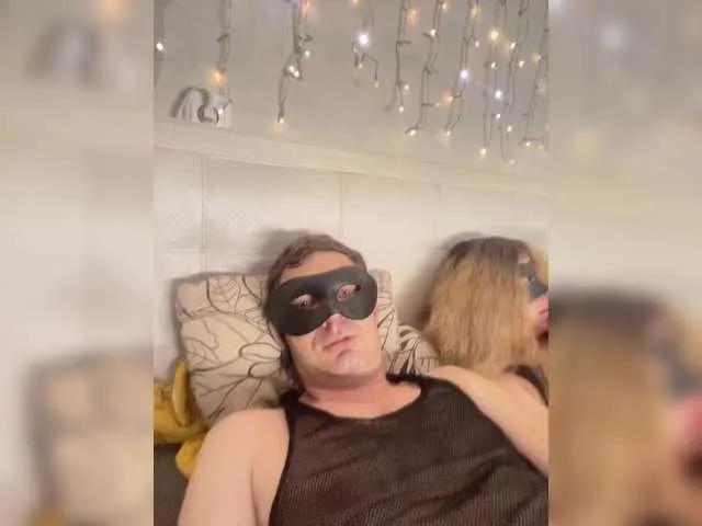 Curious Oyster-lemon laying bare and squirting with their cherished toys Oyster-lemon from BongaCams