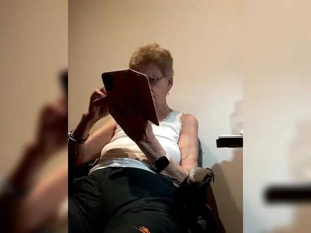 Reife-dame from BongaCams