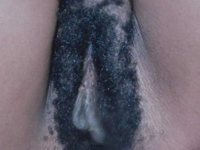 Skinybitchx from BongaCams