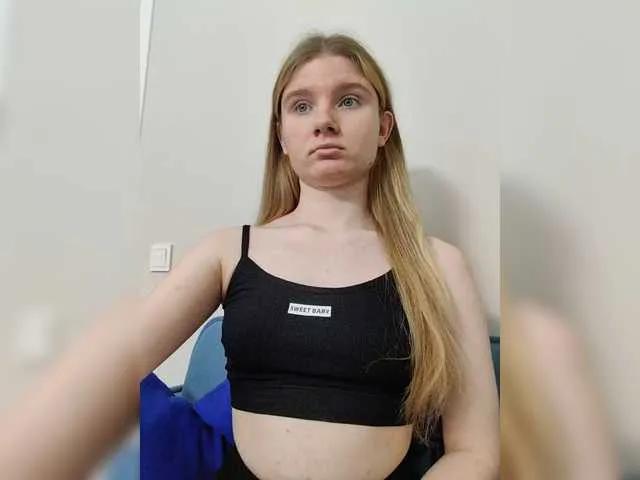 SweetPoison from BongaCams