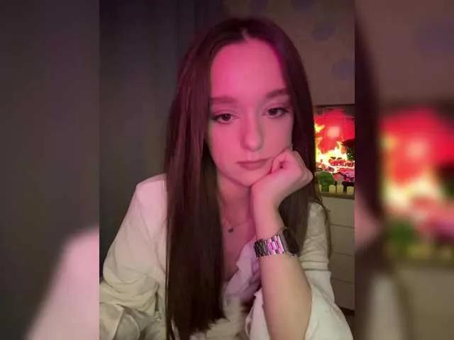 ymnichka from BongaCams