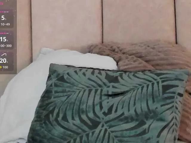 zahiira from BongaCams