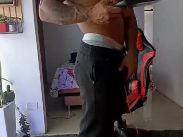 adam_valencia from Chaturbate