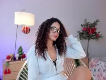 Curious Amy_sweetheat__ uncovering and masturbating with her favorite dildos amy_sweetheat__ from Chaturbate