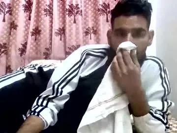 bigcockboy2580 from Chaturbate