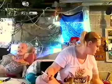 bustybabie9 from Chaturbate