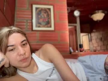 Curious Camii19y getting naked and masturbating with her favorite vibrating toys camii19y from Chaturbate