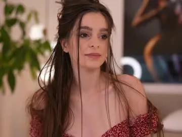 dovia from Chaturbate