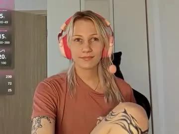 Naughty Foxysable from Chaturbate - most beautiful apparel in a naked online stream foxysable from Chaturbate