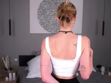 Appetizing Greengazon gets naked and orgasm while being viewed greengazon from Chaturbate