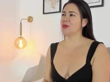 Unleash your wackiest dreams with Chaturbate's juicy Ivyblackk ivyblackk from Chaturbate