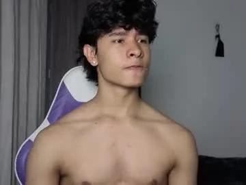 Try J_u_p_i_t_e_r, he wants to masturbate for you j_u_p_i_t_e_r from Chaturbate