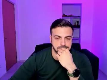 Appealing Jace_thorne gets naked and climax while being followed jace_thorne from Chaturbate