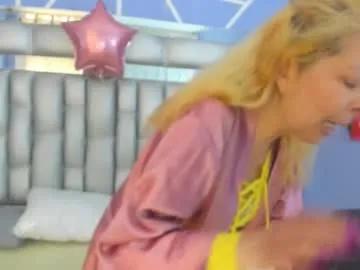 lucy_ny from Chaturbate