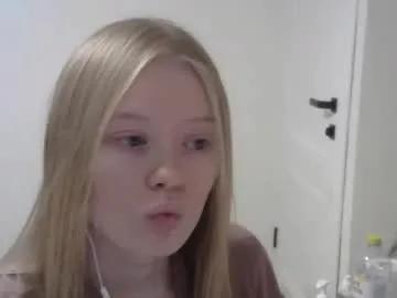 Freaky ecstasy with the curvaceous Mittietonge from Chaturbate undressing in public mittietonge from Chaturbate