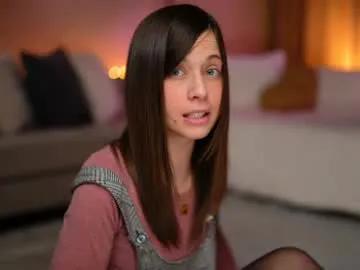 Watch Chaturbate's Newchloe18 newchloe18 from Chaturbate