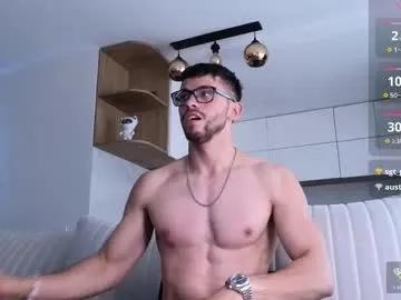 phantom_bigger1 from Chaturbate