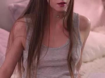 pretty_princess_elina from Chaturbate