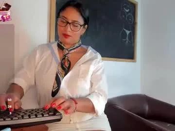 savanna_rios from Chaturbate