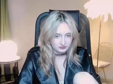 scarlettscril from Chaturbate