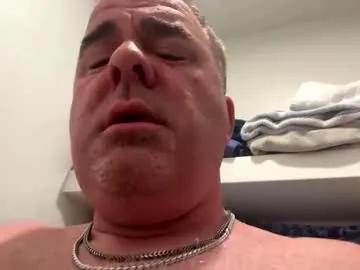 sprtsnut33 from Chaturbate