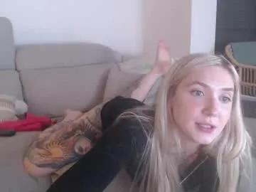 tattoobbgirl from Chaturbate