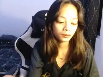 urlovely_yang03 from Chaturbate