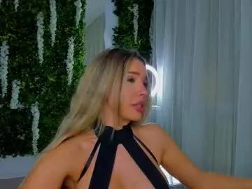 zinasquirts from Chaturbate