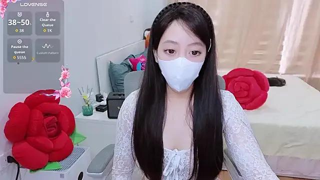 -MinaYoung- from StripChat