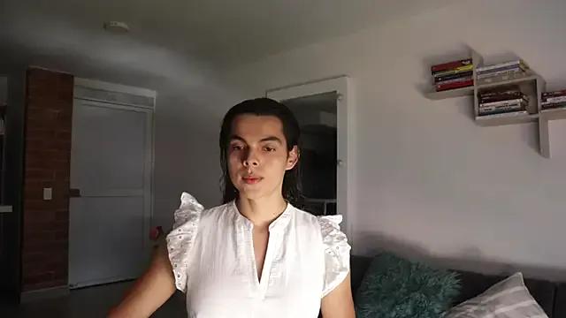 _Vahos_ from StripChat