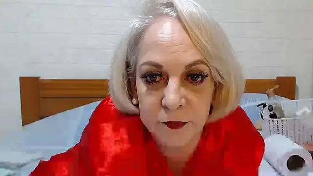 awild_kitten from StripChat